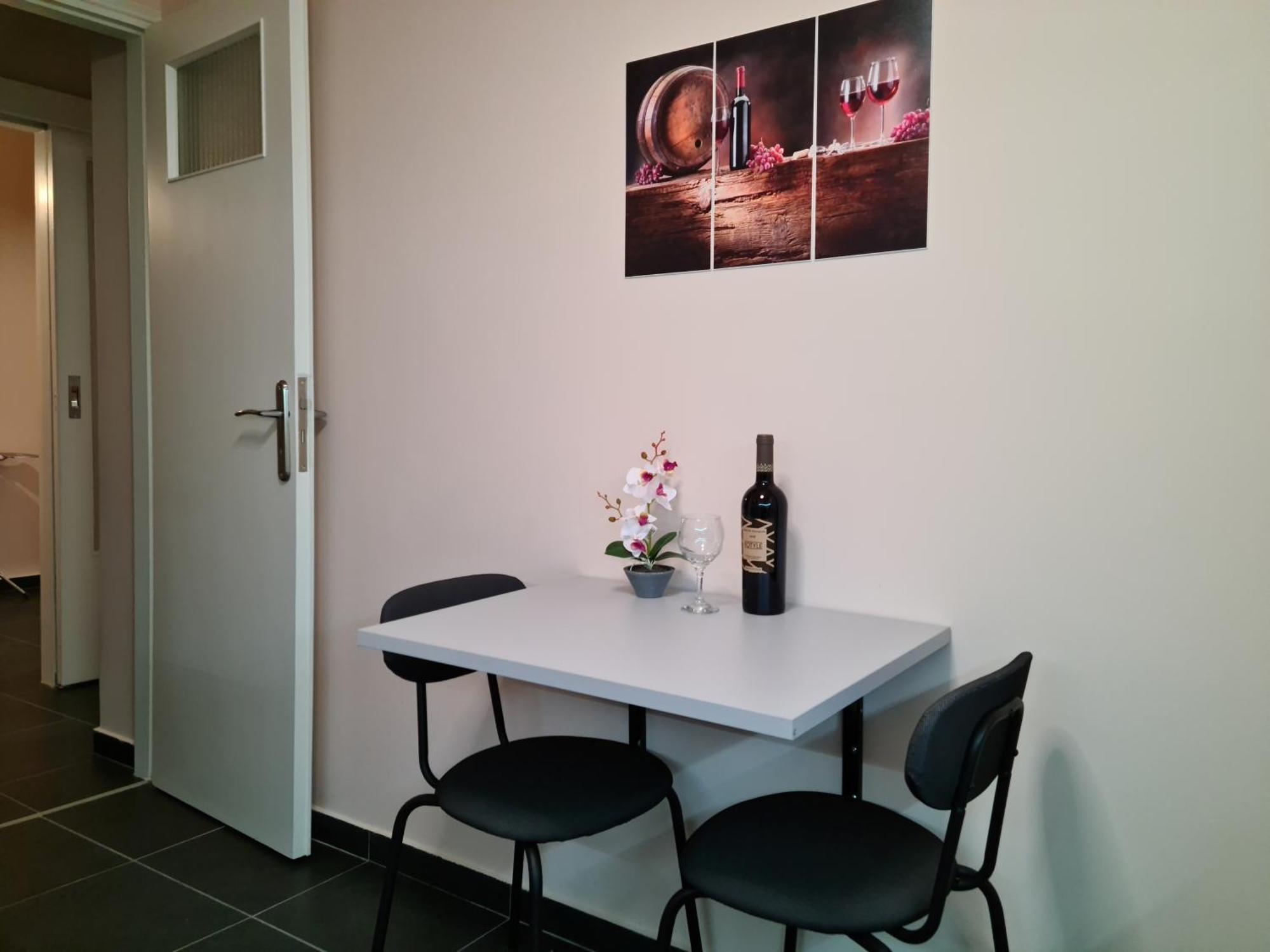 Artemis Apartment In Athens Near Acropolis-100Mbps Wifi أثينا المظهر الخارجي الصورة